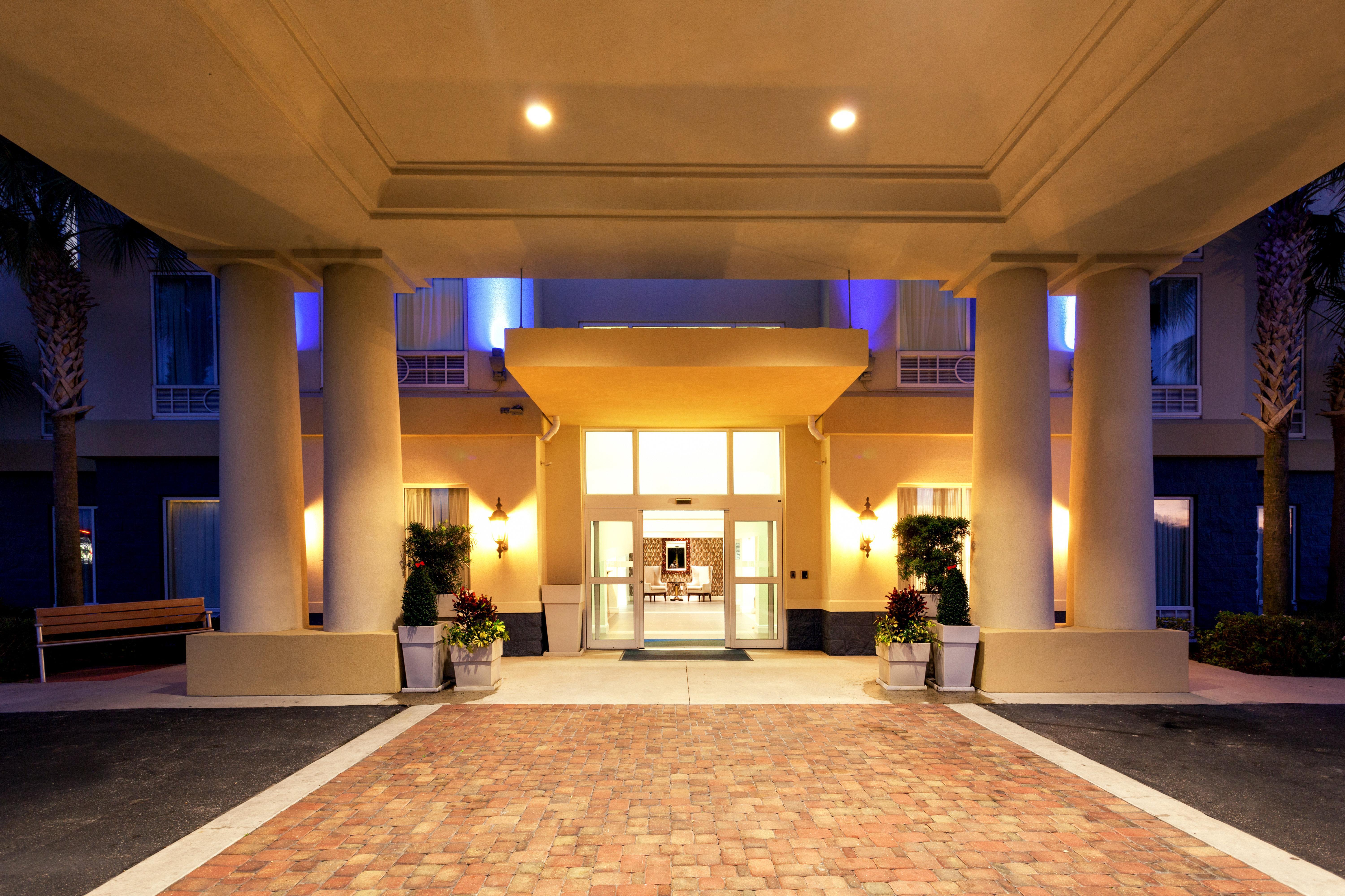 Holiday Inn Express Hotel & Suites Arcadia Extérieur photo